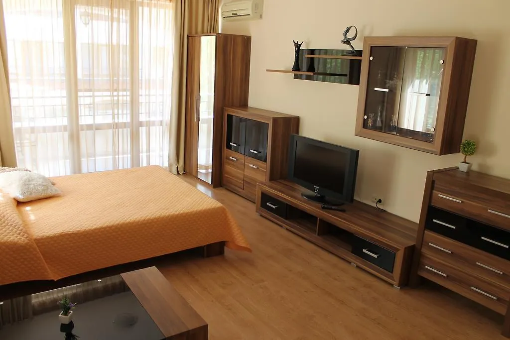 Solar Apartments Chateau Valon Sunny Beach