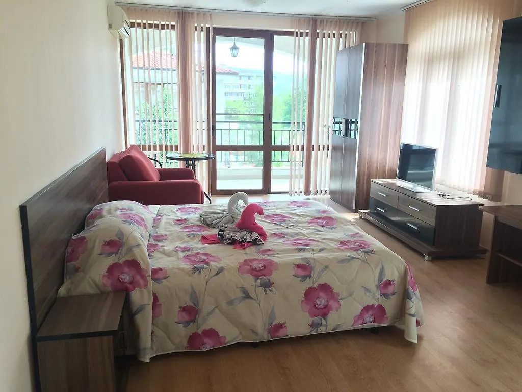 Solar Apartments Chateau Valon Sunny Beach Bulgaria